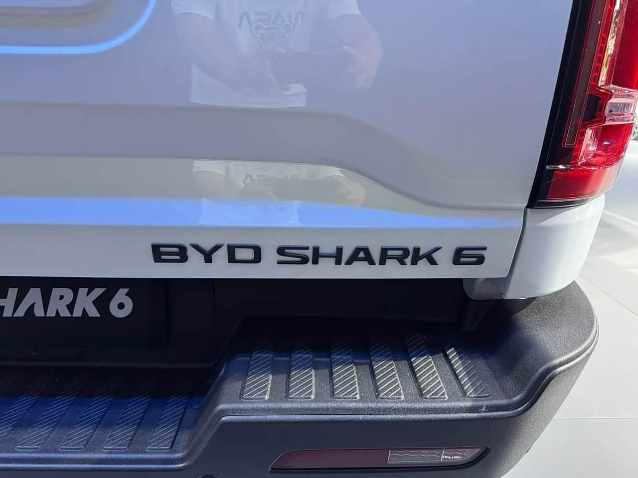 Close-up of the BYD Shark 6 rear bumper and tailgate